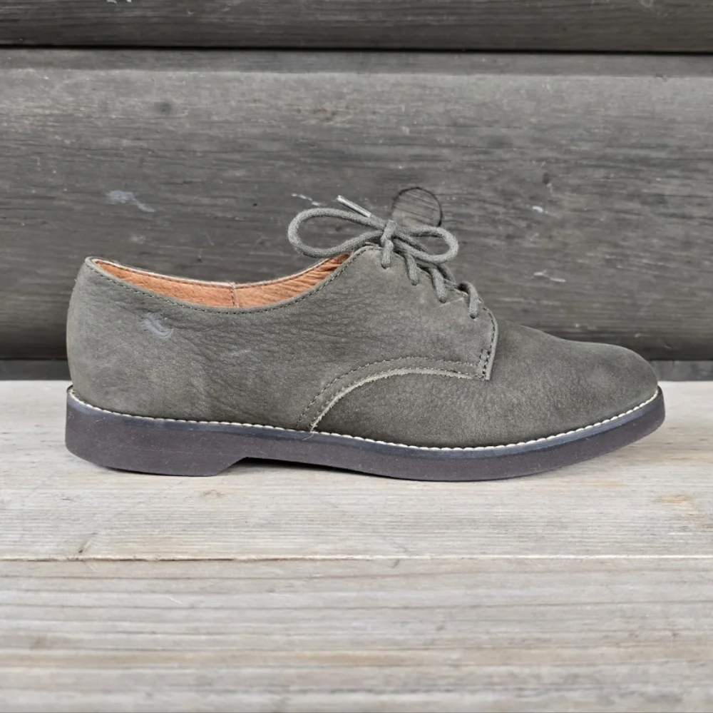 G.H. Bass & Co. 90's Classic Preppy Lace Up Oxford Flats 6.5M